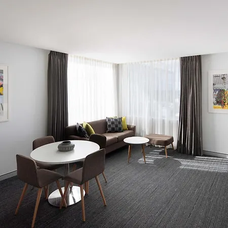 Mercure Sydney Bankstown-3